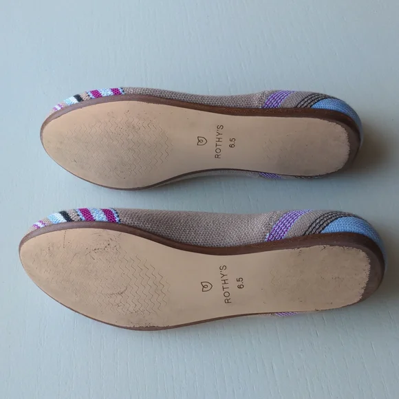 💕 Rothy's Merino Wool Flat in Camel Ribbon Stripe Merino Wool Size 6.5 - Picture 3 of 10